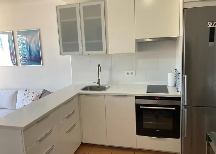 Fantastic Seafront With Sea Views & Pool Ла-Техита