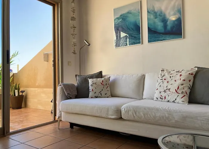 Fantastic Seafront With Sea Views & Pool * La Tejita